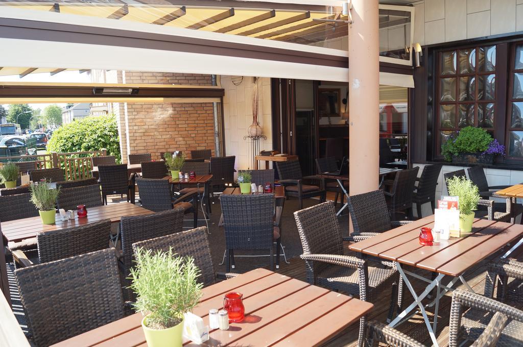 Akazienhof Hotel & Brauhaus โคโลญ ภายนอก รูปภาพ